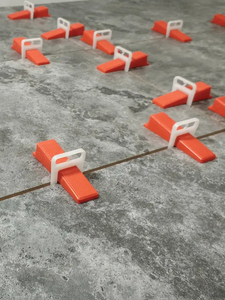 Tile Setting Clips Tile Leveling & Spacing Clips and Wedges - Tile Clips · Tile Clips